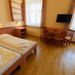 Hotel Jufa - Self Check-in