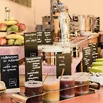 Jufa - Self Check-in Hotel 3*