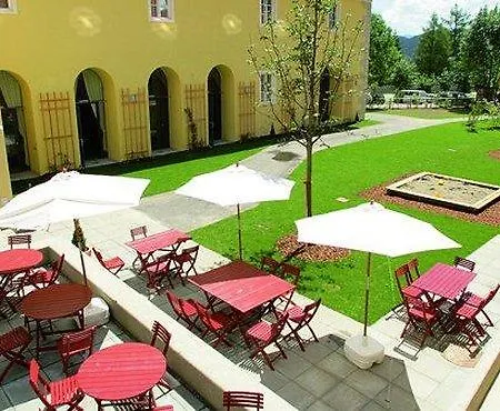 Jufa Hotel 3*