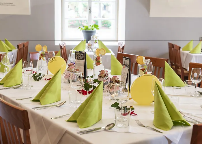 Отель Jufa - Self Check-in 3*